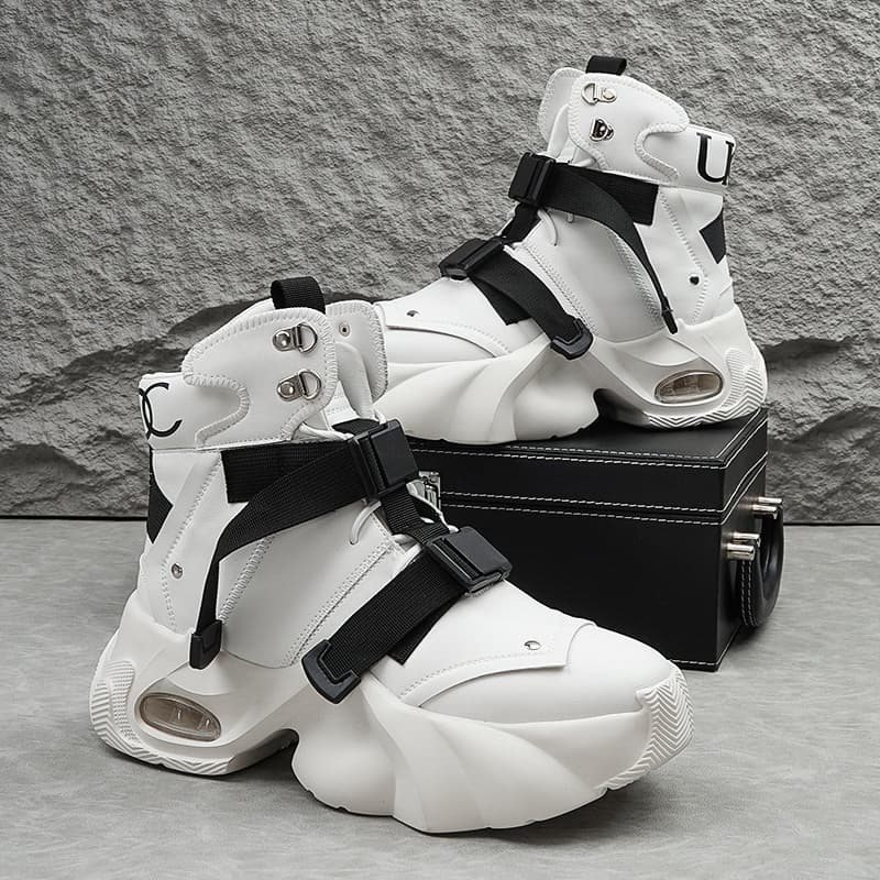 ストラップ式ハイカットバイクブーツ
